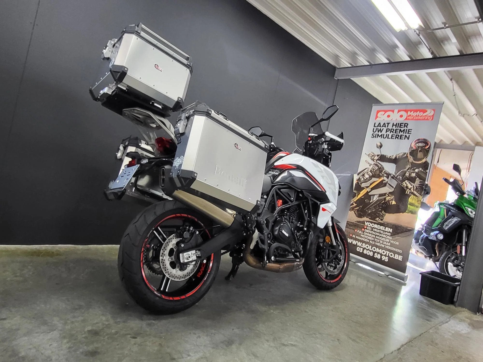 Benelli TRK 702 karaktervolle touring met 3 koffers, Entreprise, Occasion, Plus de 35 kW, 700 cm³