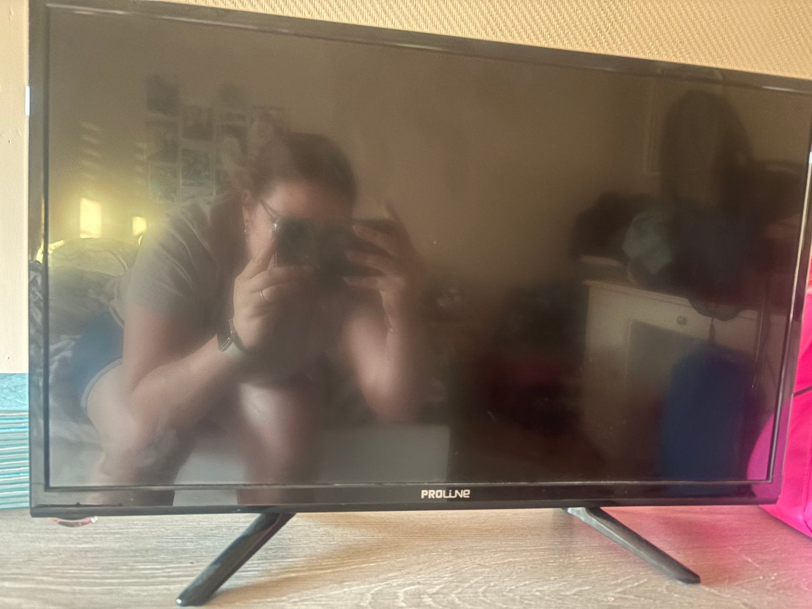 Tv te koop, Ophalen, Zo goed als nieuw