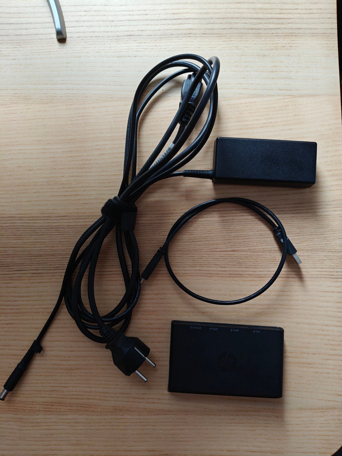 Réplicateur de port USB 3.0 HP 3001pr et station d'accueil u, Hp, Enlèvement, Utilisé, Station d'accueil