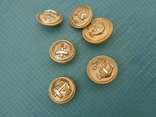 WO 2 Kriegsmarine knopen , gemerkt uit 1939 en 1940, Verzamelen, Ophalen of Verzenden, Marine, Overige typen