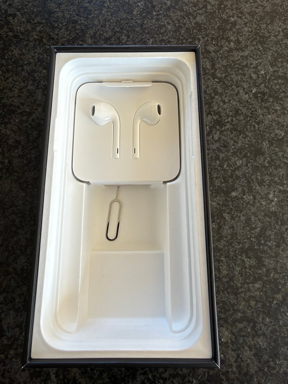 Apple iPhone 11 Pro, Télécoms, 256 GB, Gris, 64 %, Enlèvement