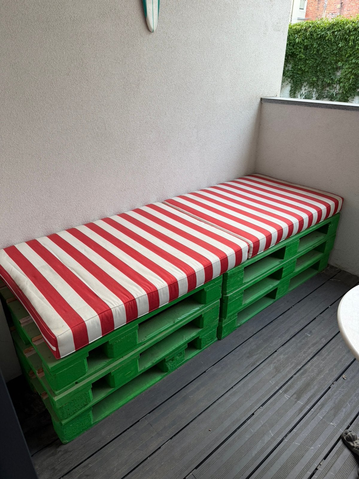 Buitensalon, Ophalen, 4 zitplaatsen, Zo goed als nieuw, Hout