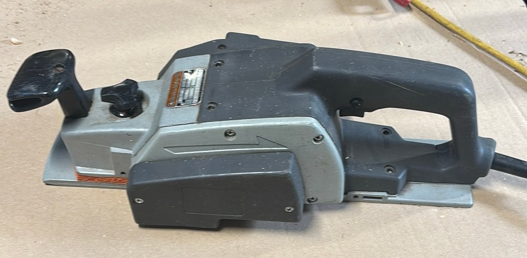 Handschaaf black and decker 800W, Doe-het-zelf en Bouw, Ophalen, Gebruikt, Elektrisch