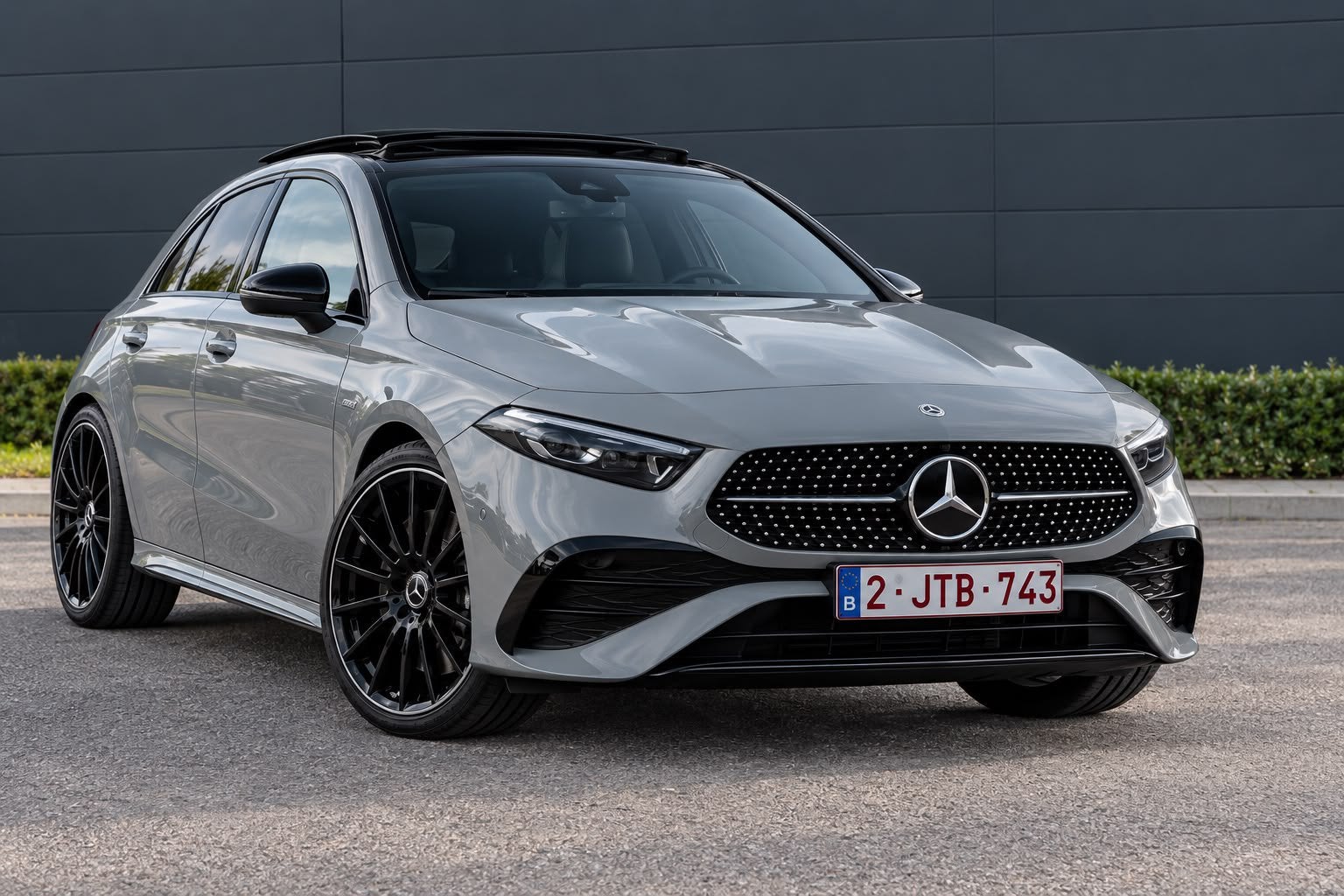 Mercedes benz A250e plug in hybrid 2025 special edition, Auto's, Automaat, 5 deurs, Particulier, Dealer onderhouden