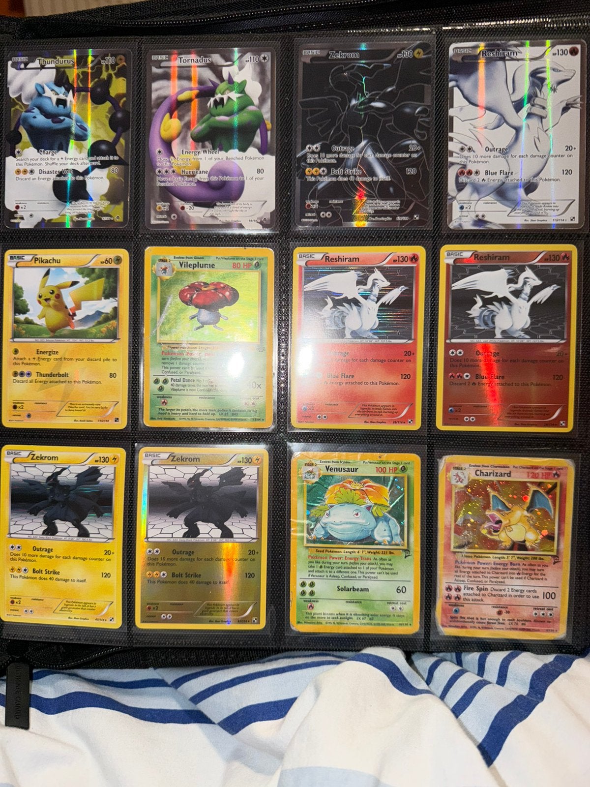 Pokemon binder, Hobby en Vrije tijd, Verzamelkaartspellen | Pokémon, Ophalen, Zo goed als nieuw