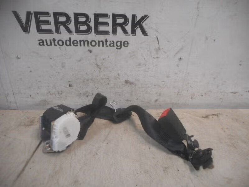 VEILIGHEIDSGORDEL MIDDEN ACHTER achter Ford Fiesta 6 (JA8), Gebruikt, Ophalen of Verzenden, Henry-Ford-Straße 1 50735 Köln, DE