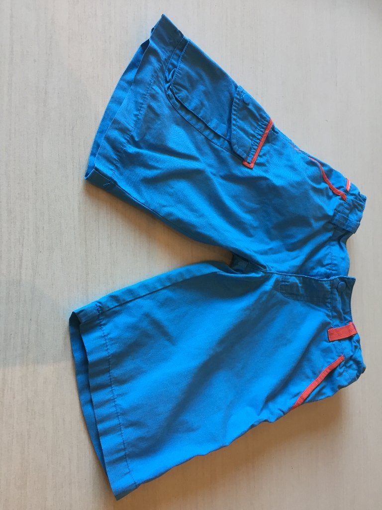 Blauwe short Quechua maat 125/132 8 jaar, Enfants & Bébés, Vêtements enfant | Taille 128, Enlèvement