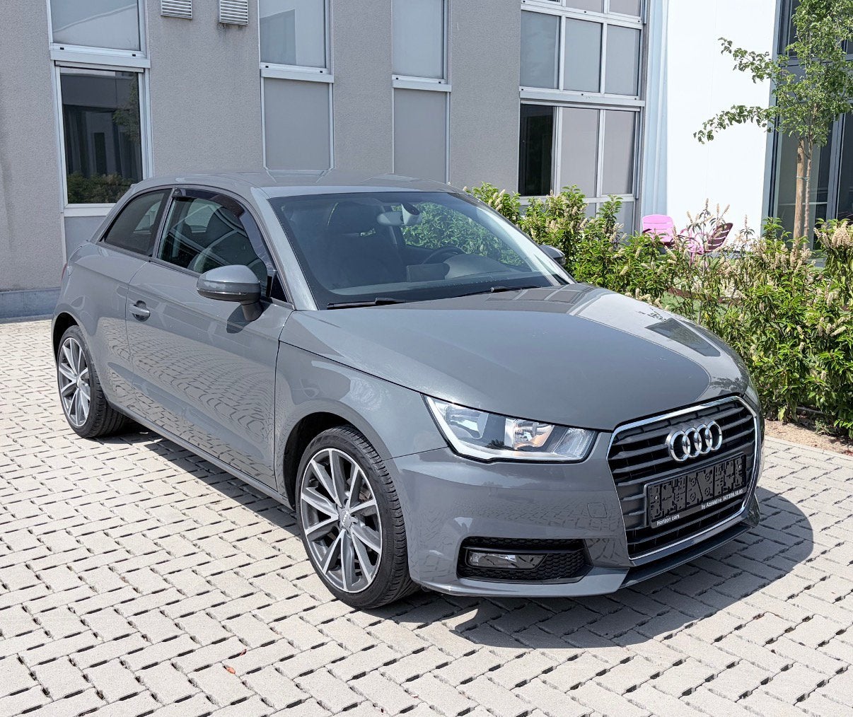 Audi A1 TFSI 1.0 Benzine + Garantie, Auto's, Audi, A1, Euro 6, Emergency brake assist, Handgeschakeld