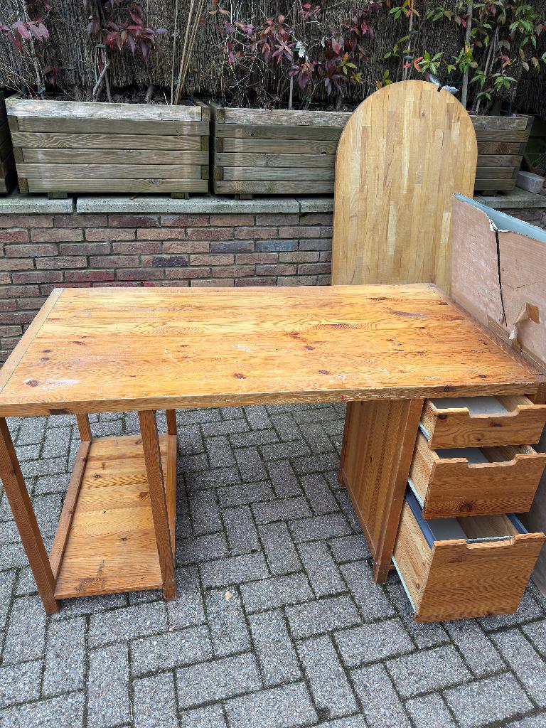 Bureau en bois avec rangements, Maison & Meubles, Bureaux, Utilisé, IKEA, Bois, Démontable, Espace de rangement, Enlèvement