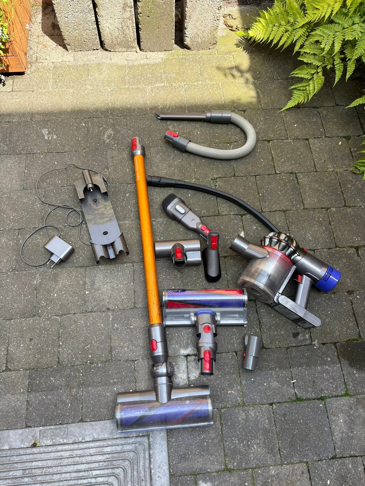 Dyson, Elektronische apparatuur, Stofzuigers, Ophalen, Zo goed als nieuw, Dyson