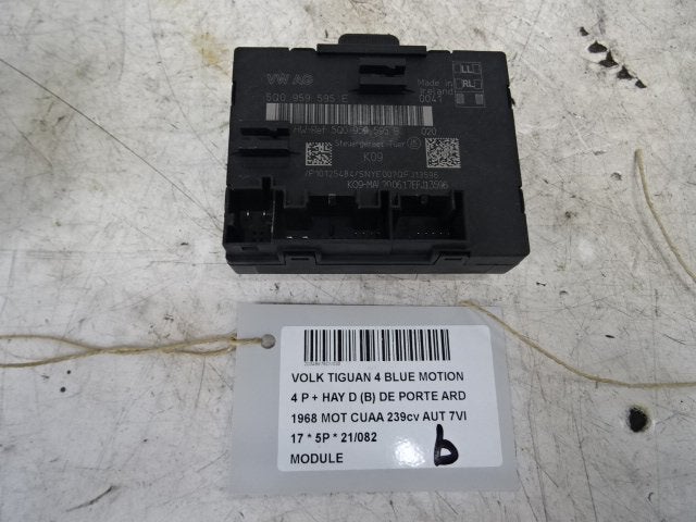 UNITE ELECTRONIQUE Volkswagen Tiguan (AD1) (5Q0959595E), Utilisé, Volkswagen