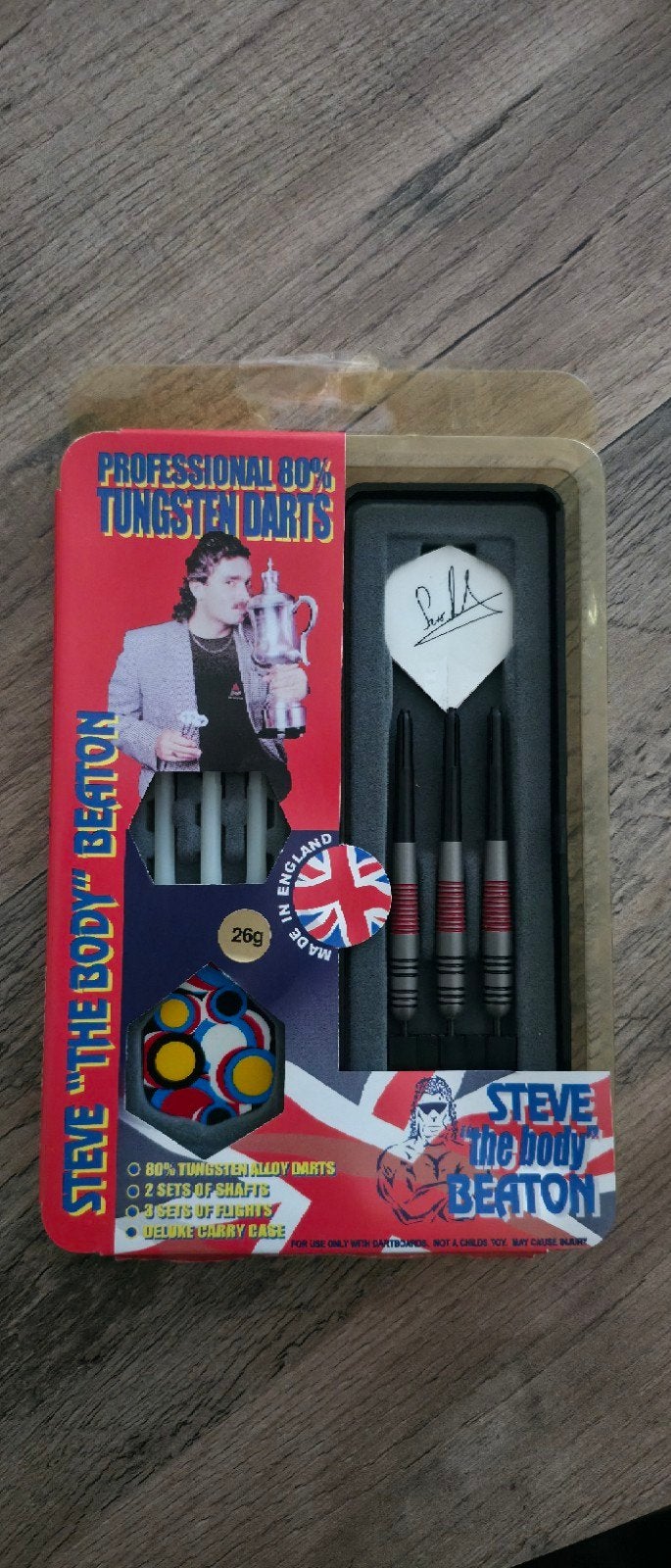 Leuke set darts van Steve Beaton

26gr 
In zeer goede staa, Sport en Fitness, Ophalen of Verzenden, Nieuw, Flights