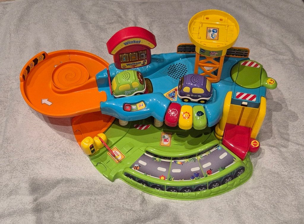 Toet Toet auto's (groot pakket) incl. opbergboxen, Ophalen, Zo goed als nieuw, 6 maanden tot 2 jaar