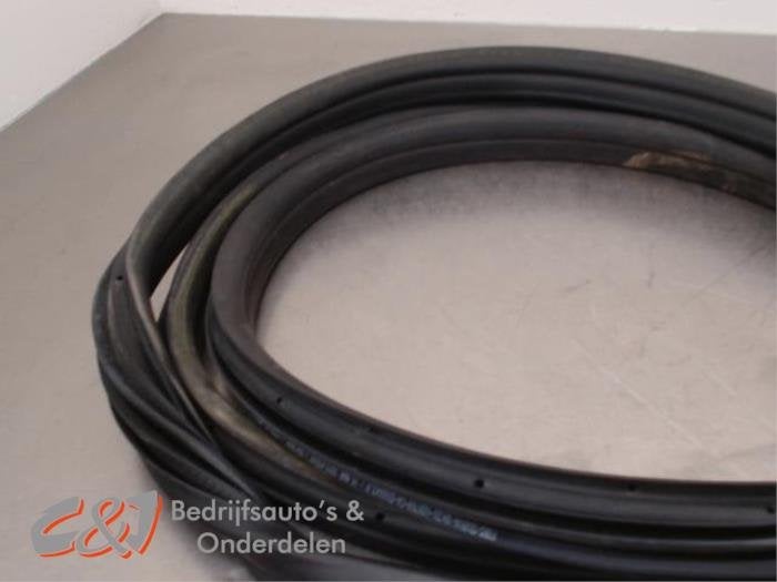 Joint caoutchouc portière 2portes droite d'un Ford Transit, -, 3 mois de garantie, -, -