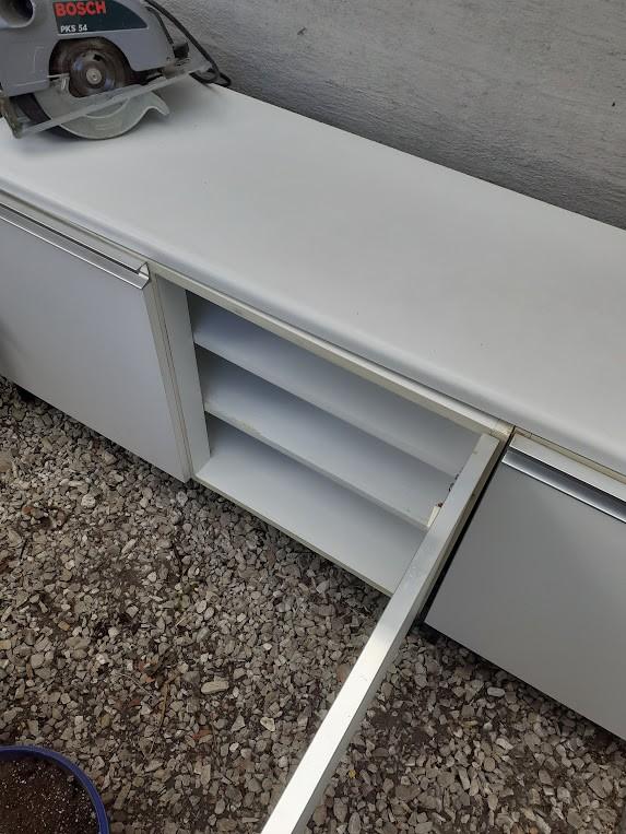 ARMOIRE GRATUITE, 25 à 50 cm, Avec porte(s), Moins de 100 cm, 150 à 200 cm