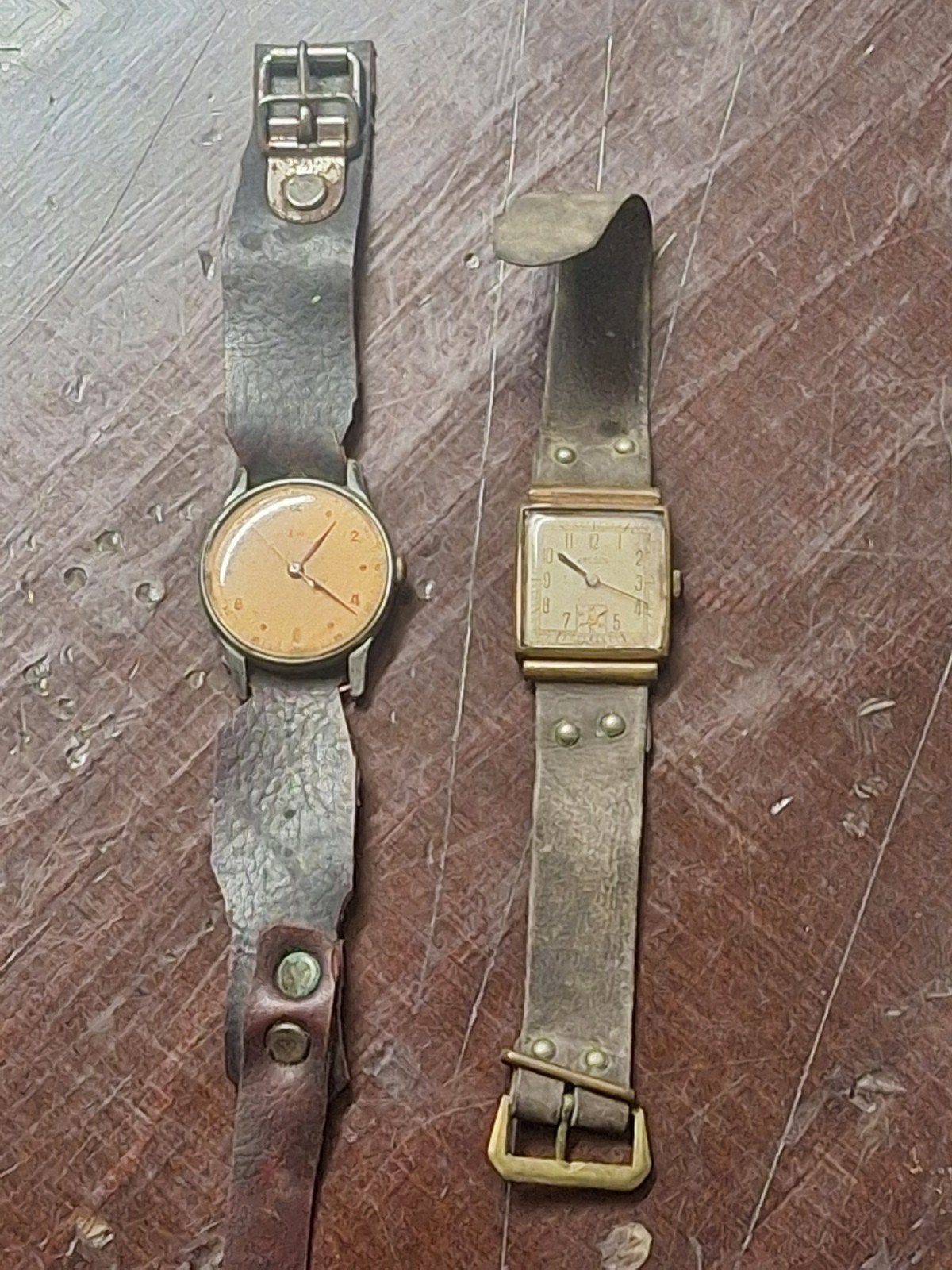Lot 2 horloges uit de Tweede Wereldoorlog om te restaureren, Verzamelen, Ophalen of Verzenden