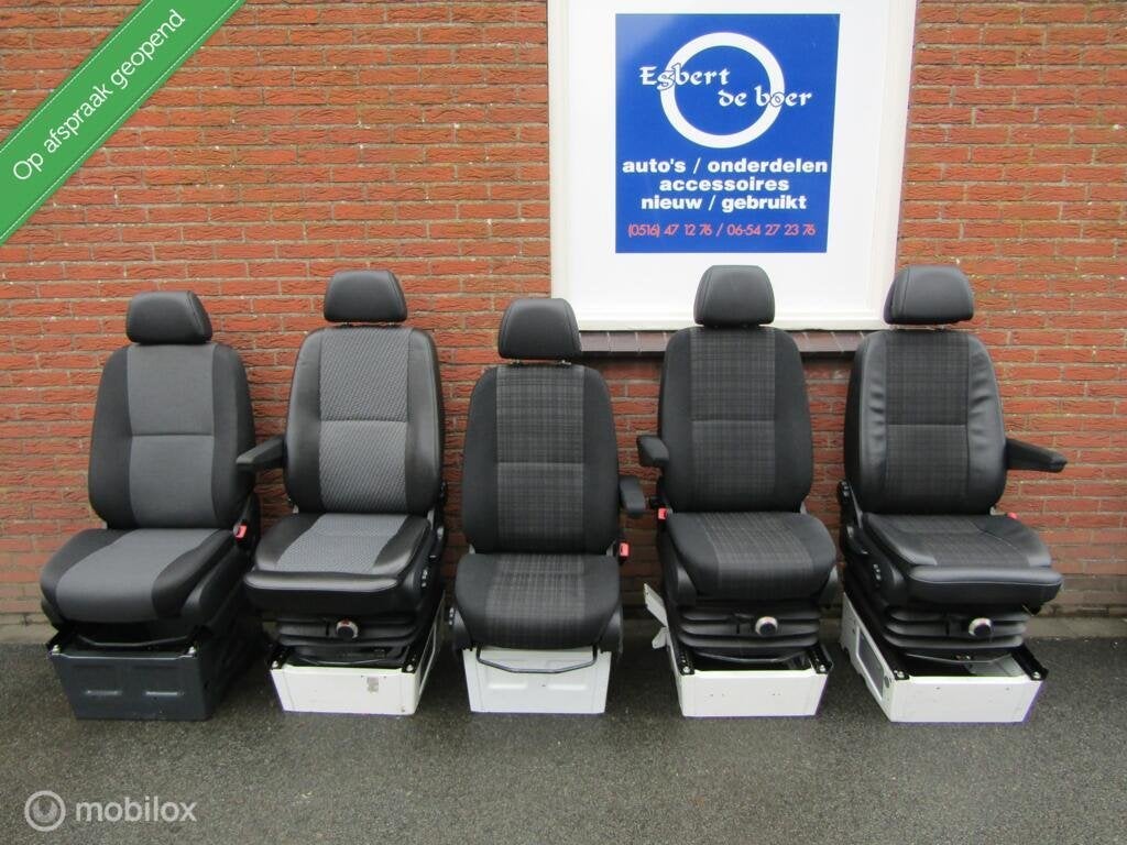 L + R Stoel geveerd + normaal mercedes sprinter , vw crafter, Enlèvement ou Envoi, Mercedes-Benz, Utilisé, Mercedes-Benz