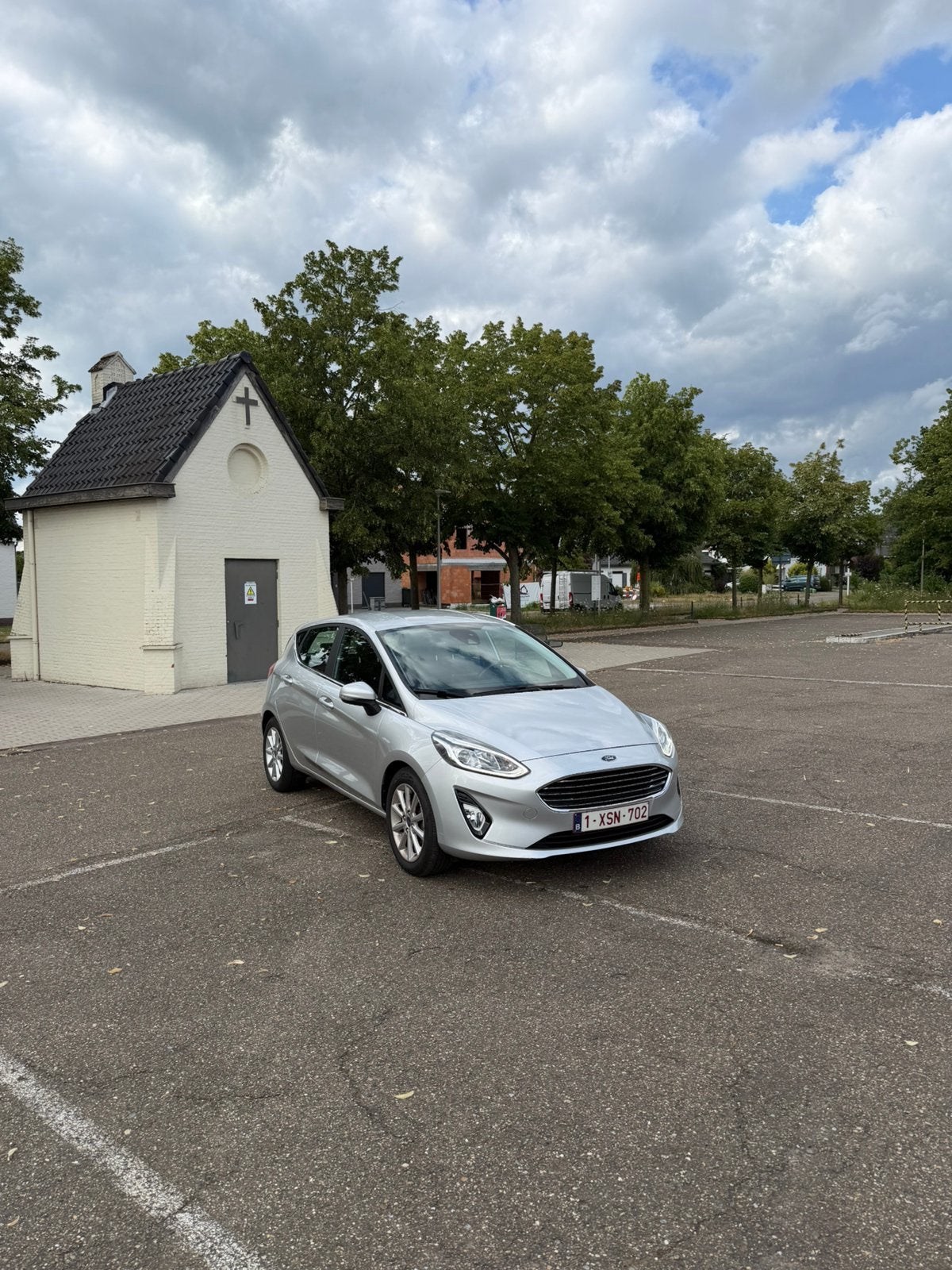 Ford Fiesta 1.0 ecoboost titanium Benzine 95 pk!, Auto's, Ford, Stof, Zwart, Handgeschakeld, 5 deurs