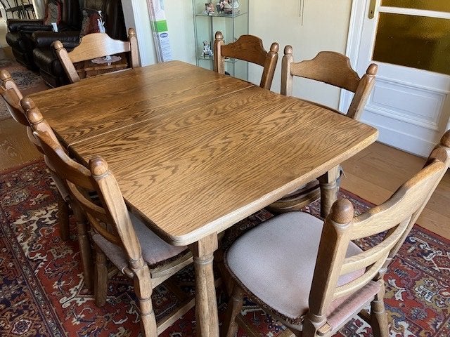 Eetkamer, Ophalen, Gebruikt, Klassiek eiken eetkamer, 4 tot 6 stoelen