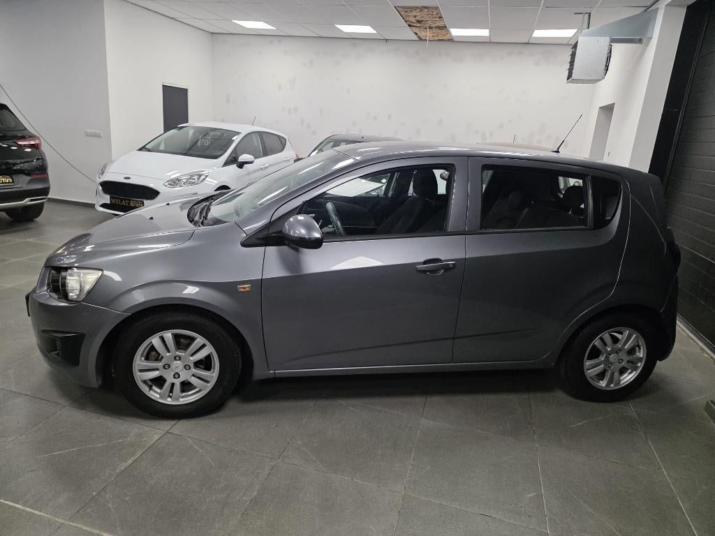 CHEVROLET AVEO BENZINE/2014/132.000 KM, Autos, Chevrolet, Bluetooth, Achat, Aveo, Entreprise