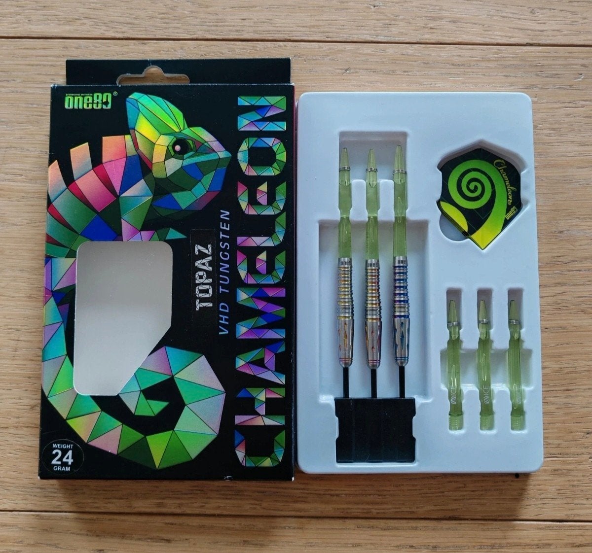 One80 Chameleon Topaz 24gr, Sport en Fitness, Darts, Ophalen of Verzenden