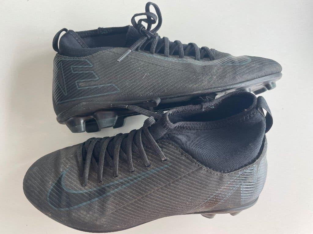 Voetbalschoenen, Sport en Fitness, Voetbal, Schoenen, Ophalen of Verzenden, Zo goed als nieuw, Maat S