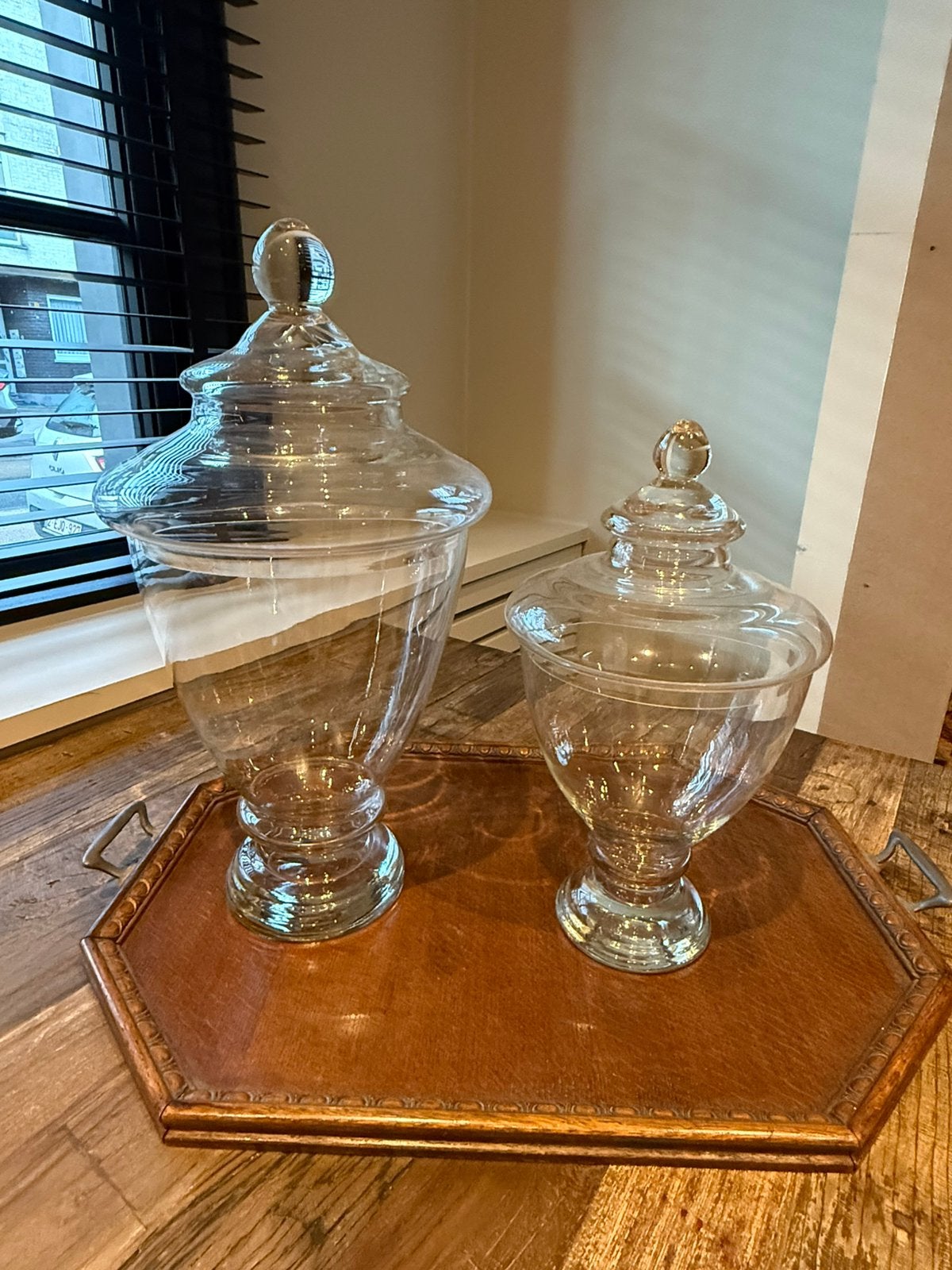 Glazen stolpen en dienblad, Verre, Enlèvement, Utilisé, Avec plateau