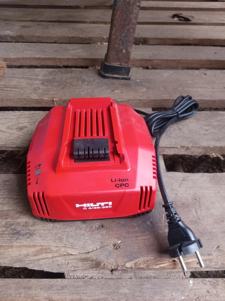 Lader hilti, Doe-het-zelf en Bouw, Gereedschap | Machine-onderdelen en Toebehoren, Ophalen, Nieuw