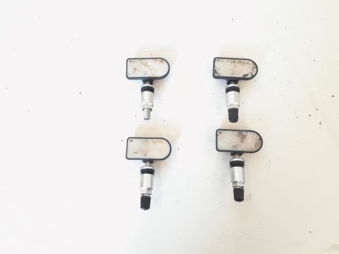 Capteur gonflage pneus d'un BMW 3-Serie, -, 3 mois de garantie, Utilisé, -