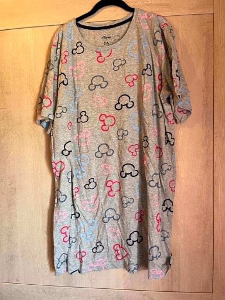 slaapkleed grijs disney xxl, Vêtements | Femmes, Grandes tailles, Enlèvement ou Envoi, Porté, Gris