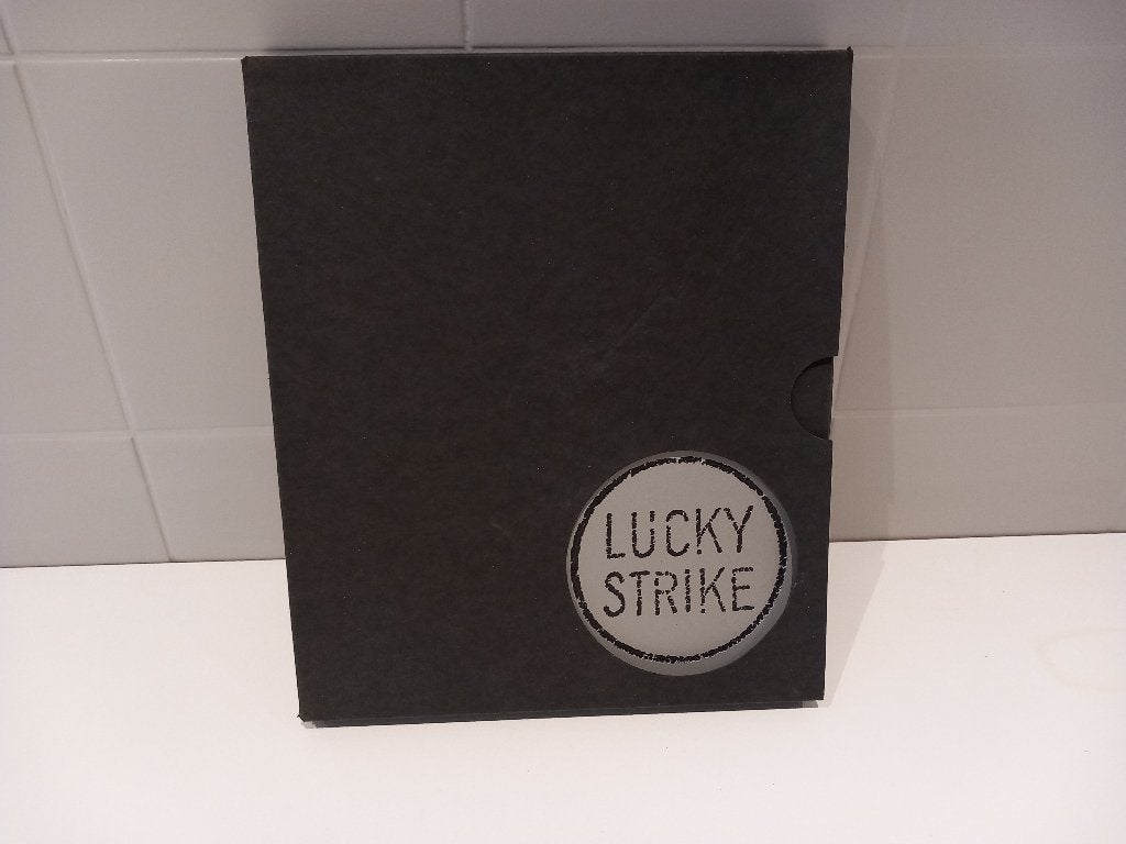 Album/boek tabaksreclame Lucky Strike, Collections, Marques & Objets publicitaires, Enlèvement ou Envoi, Comme neuf, Autres types