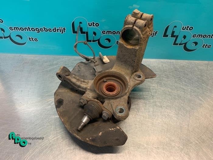 Joint avant gauche d'un Volkswagen Transporter (Transporter, Volkswagen, -, 3 mois de garantie, Utilisé