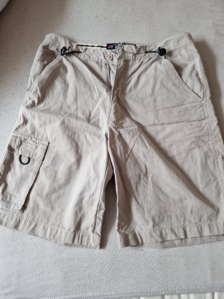 Short taille us 32, Kleding | Heren, Sportkleding, Beige, Overige maten, Ophalen of Verzenden, Gedragen