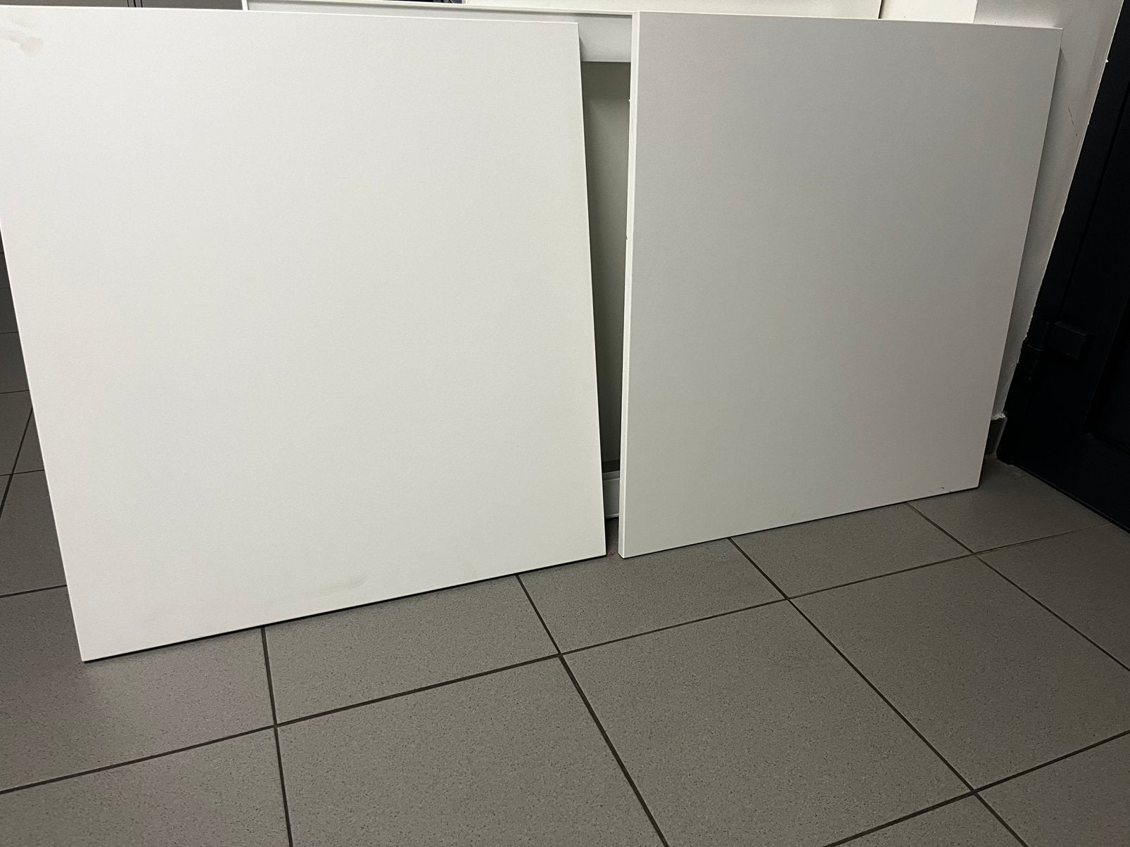 IKEA BESTÅ GLASSVIK vitrinedeur, Ophalen, Zo goed als nieuw