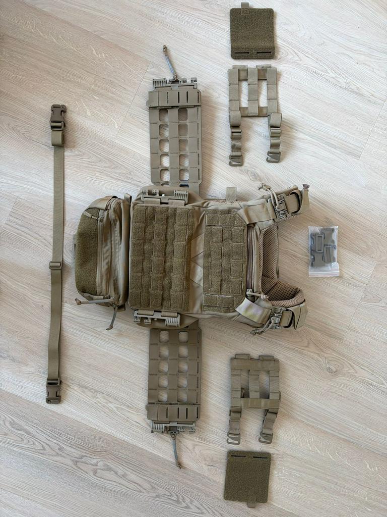 Agilite K19 plate carrier 3.0, Enlèvement ou Envoi