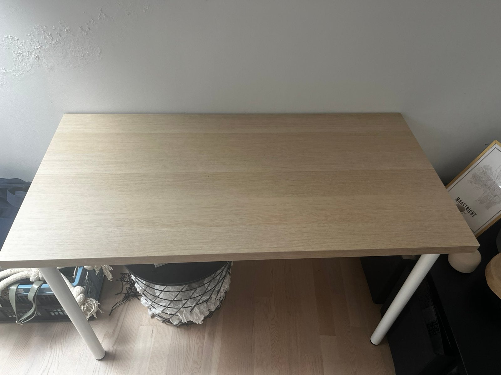 Wit bureau, Huis en Inrichting, Bureaus, Ophalen, Zo goed als nieuw, IKEA, Wit