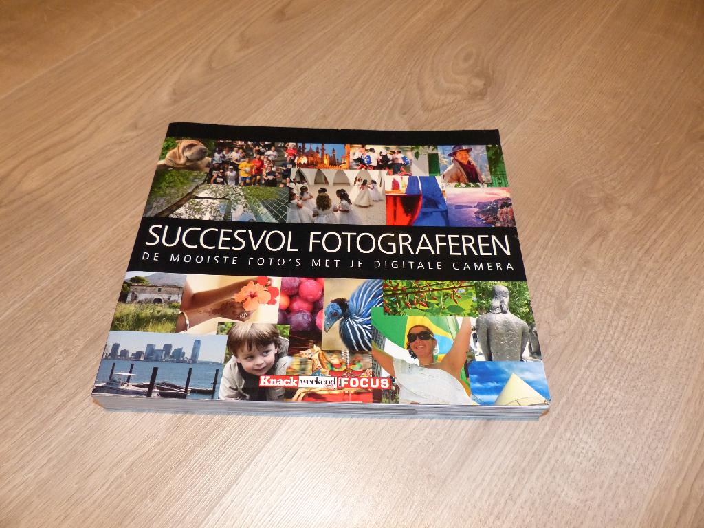Boek Lannoo succesvol fotograferen, Boeken, Kunst en Cultuur | Fotografie en Design, Ophalen of Verzenden, Zo goed als nieuw