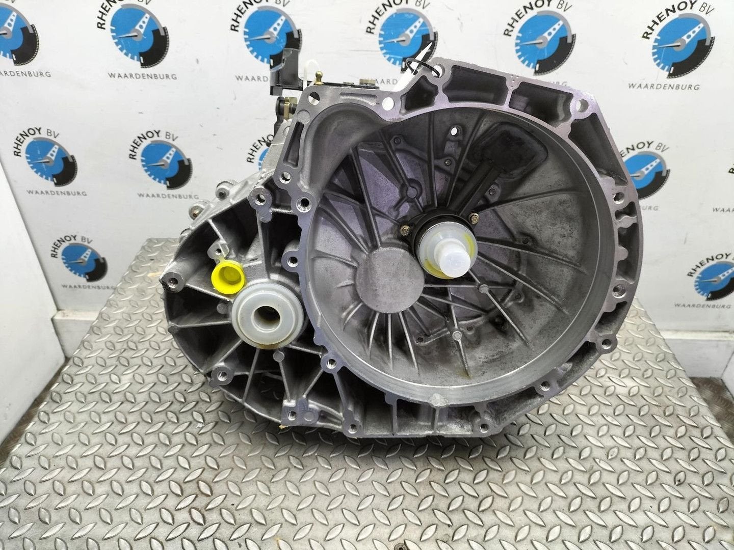 FORD FOCUS TRANSMISSIE / VERSNELLINGSBAK 2000, Enlèvement ou Envoi, Utilisé, Stiba membre