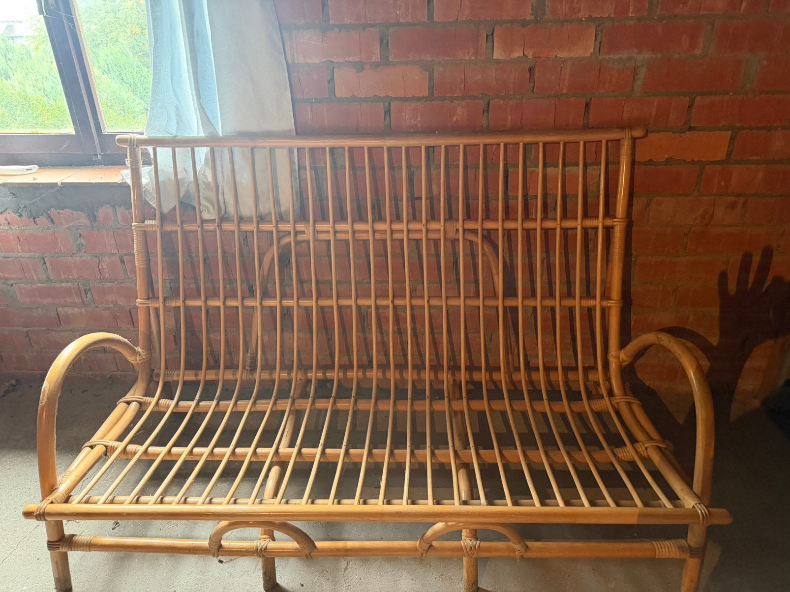 Geraamte rotan zetel, Ophalen