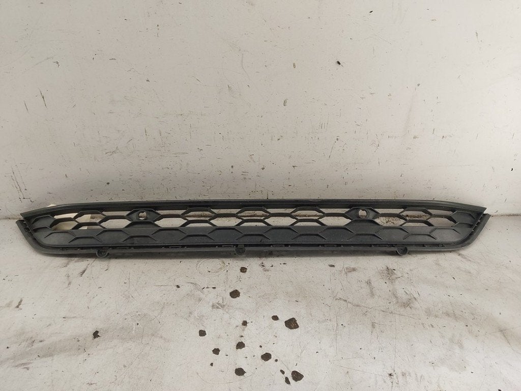 GRILLE DE PARE-CHOCS Volkswagen Tiguan (AD1), Volkswagen, Volkswagen AG, Utilisé, Kundenbetreuung@volkswagen.de