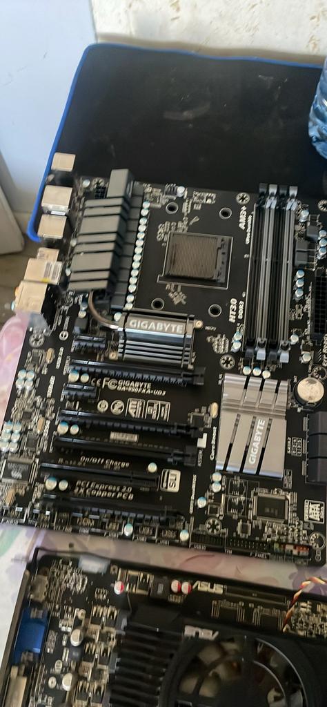 Lots informatiques faire offre telephone pieces pc etc, Informatique & Logiciels, Enlèvement, Comme neuf