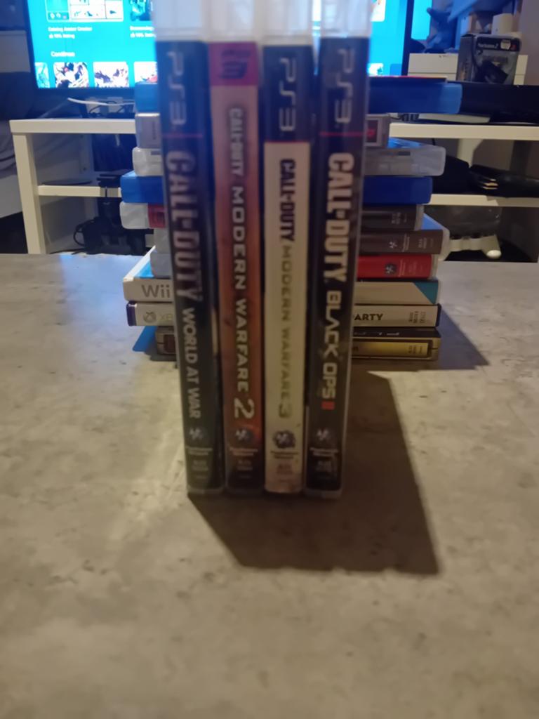 4 call of duty spelletjes moet snell weg!!, Ophalen of Verzenden