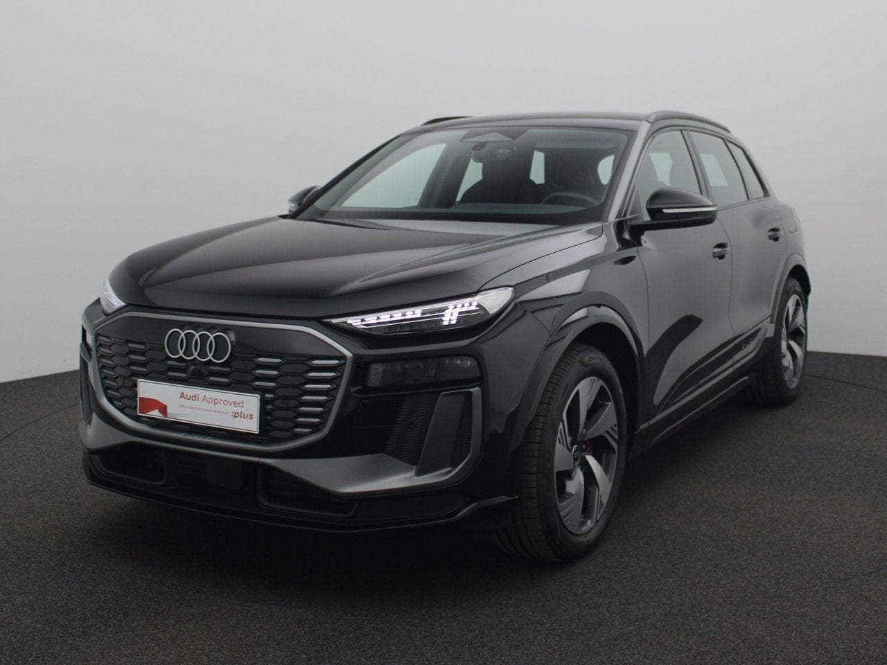 Audi Q6 e-tron S-Line e-Tron 55 100 kWh Quattro 387 PK / Led, Autos, Achat, Ordinateur de bord, https://public.car-pass.be/vhr/fcf7f960-94e5-4c65-b360-0043580370d1
