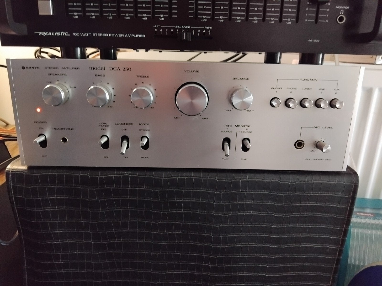 Sanyo DCA 250, Muziek en Instrumenten, Versterkers | Bas en Gitaar, Ophalen of Verzenden