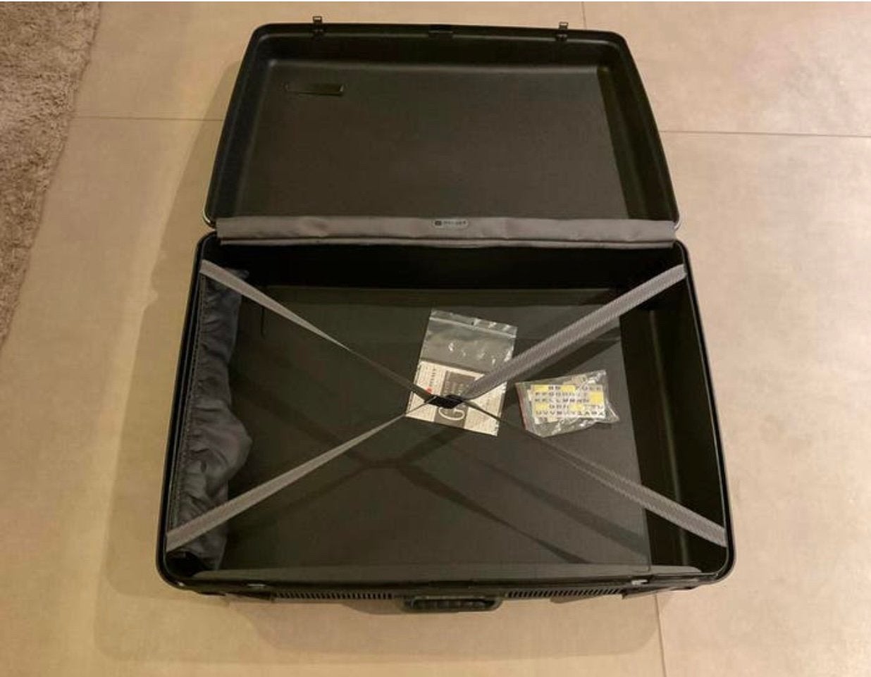 Delsey oerdegelijke zéér propere valies voor miniprijsje, Plastique dur, Enlèvement, Utilisé, 55 cm ou plus