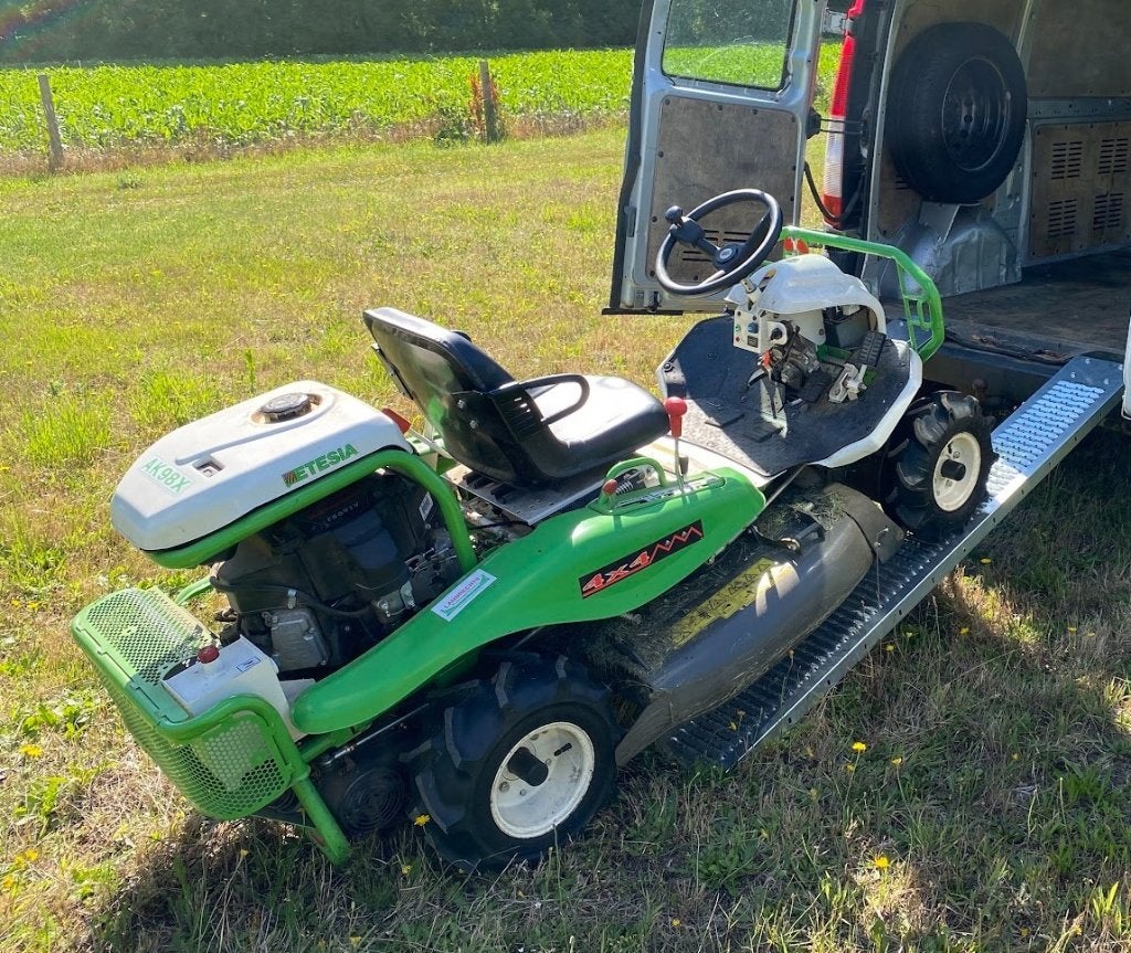 Tondeuse autoportée Etesia AK98X 4x4, Enlèvement, Utilisé, Etesia, 90 à 120 cm