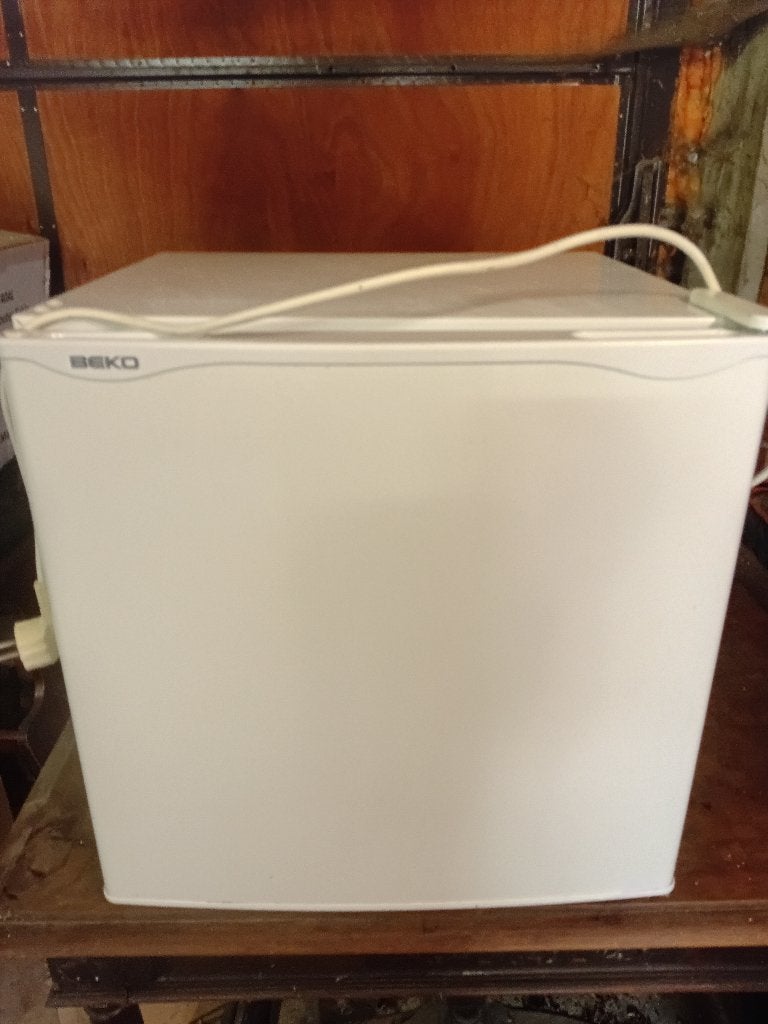 ijskast Beko, Elektronische apparatuur, Koelkasten en IJskasten, Ophalen, Minder dan 85 cm, 45 tot 60 cm, Met vriesvak