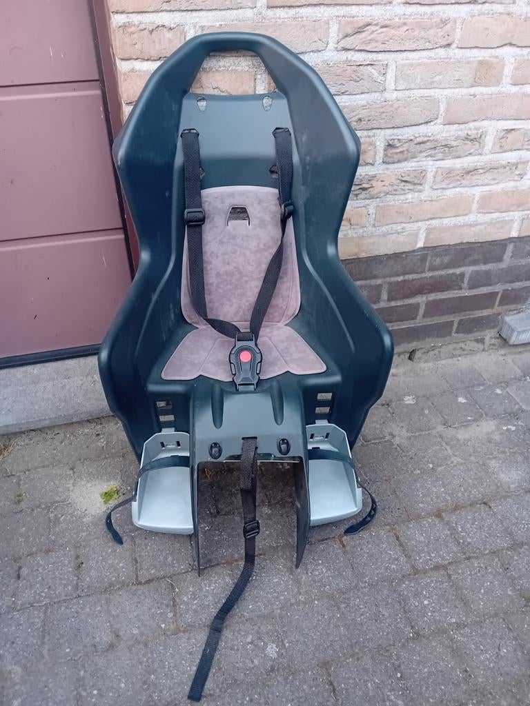 Kinderstoel Bambino🚴, Fietsen en Brommers, Ophalen, Gebruikt, Achterzitje, Voetsteuntjes