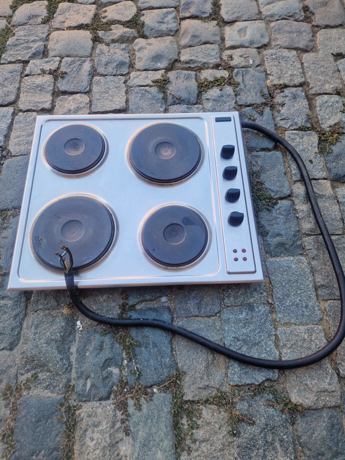 Etna electrisch kookstel, Electroménager, Tables de cuisson, 4 zones de cuisson, Encastré, Enlèvement, Utilisé