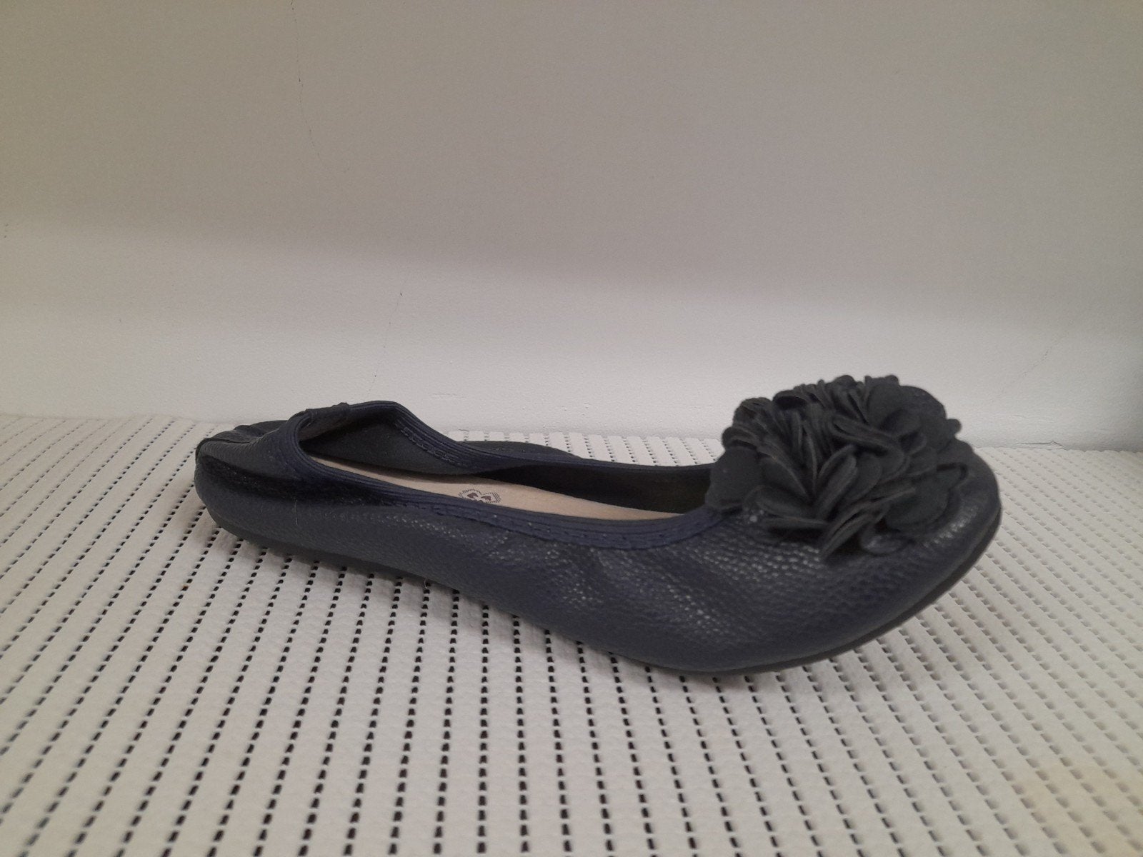 Ballerina's volledig nieuw!
Maat: 37
Kleur: blauw

Bekijk oo, Ophalen of Verzenden